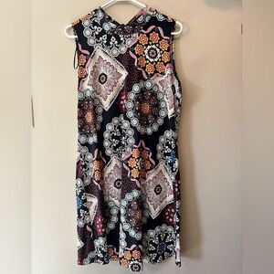 Robbie Bee size XL  sleeveless high neck a line dress, medallion print on black.